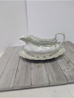 Johnson Bros Ruth Green Gold Bone China Gravy Boat With Underplate